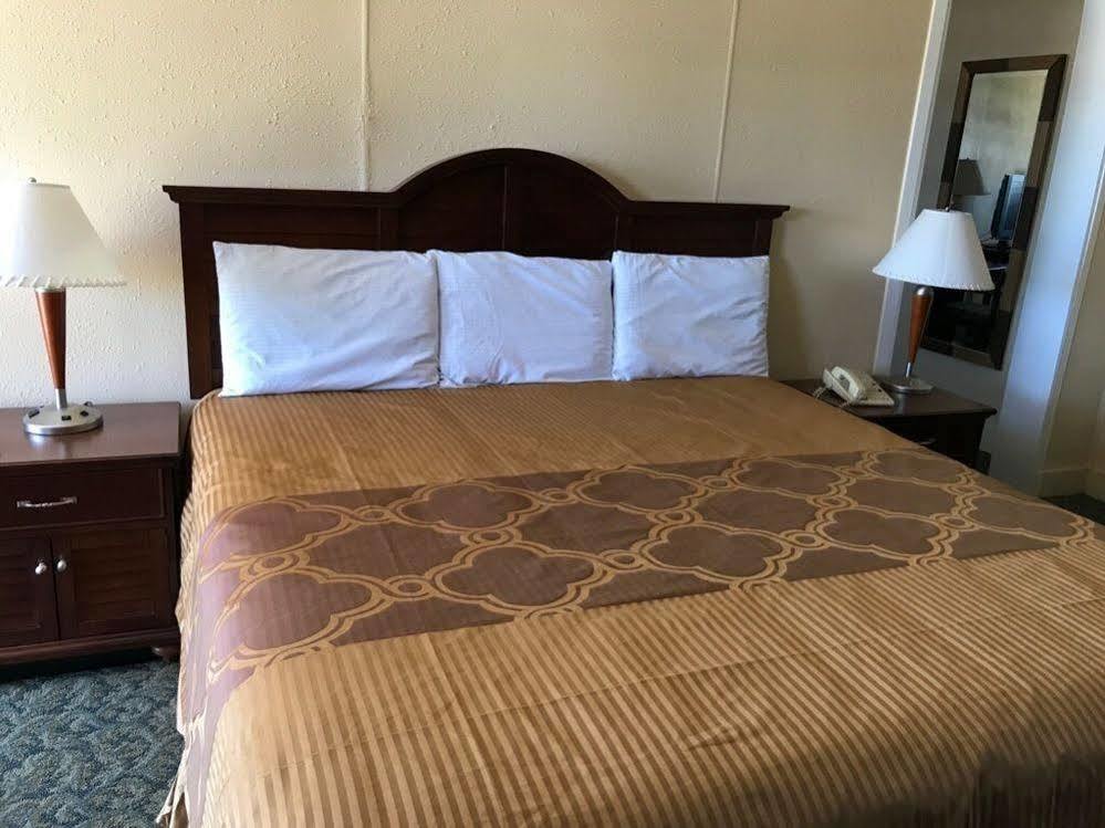 Alvin Extended Stay Εξωτερικό φωτογραφία